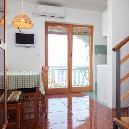 Apartamento Manda Karlobag Exterior foto